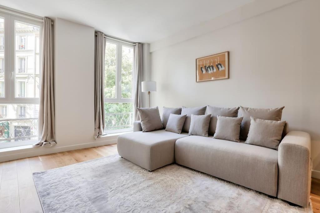 Ferienwohnung L'Elegance A La Parisienne Exterior foto